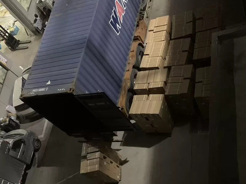 出柜